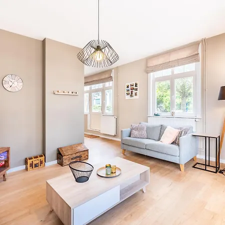 Renovated Near The Center And 펜션